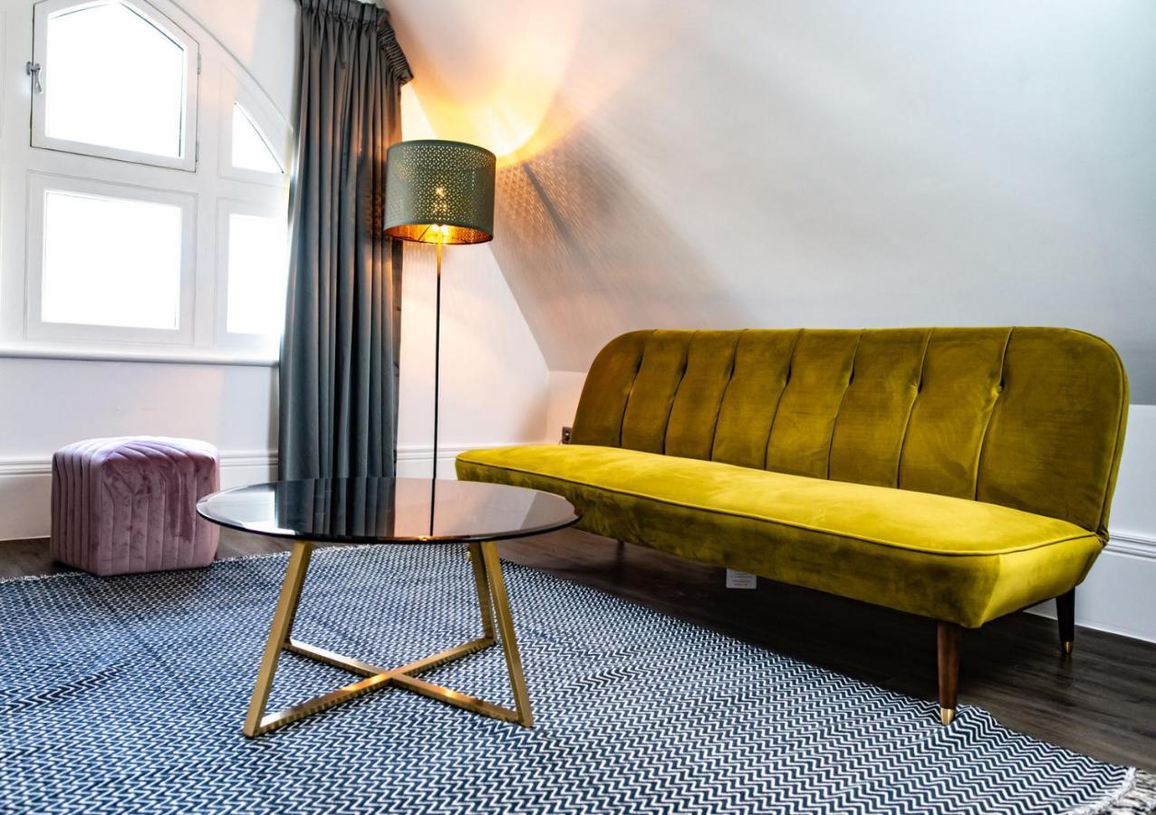 Nitehouse Apartment Reading Bagian luar foto