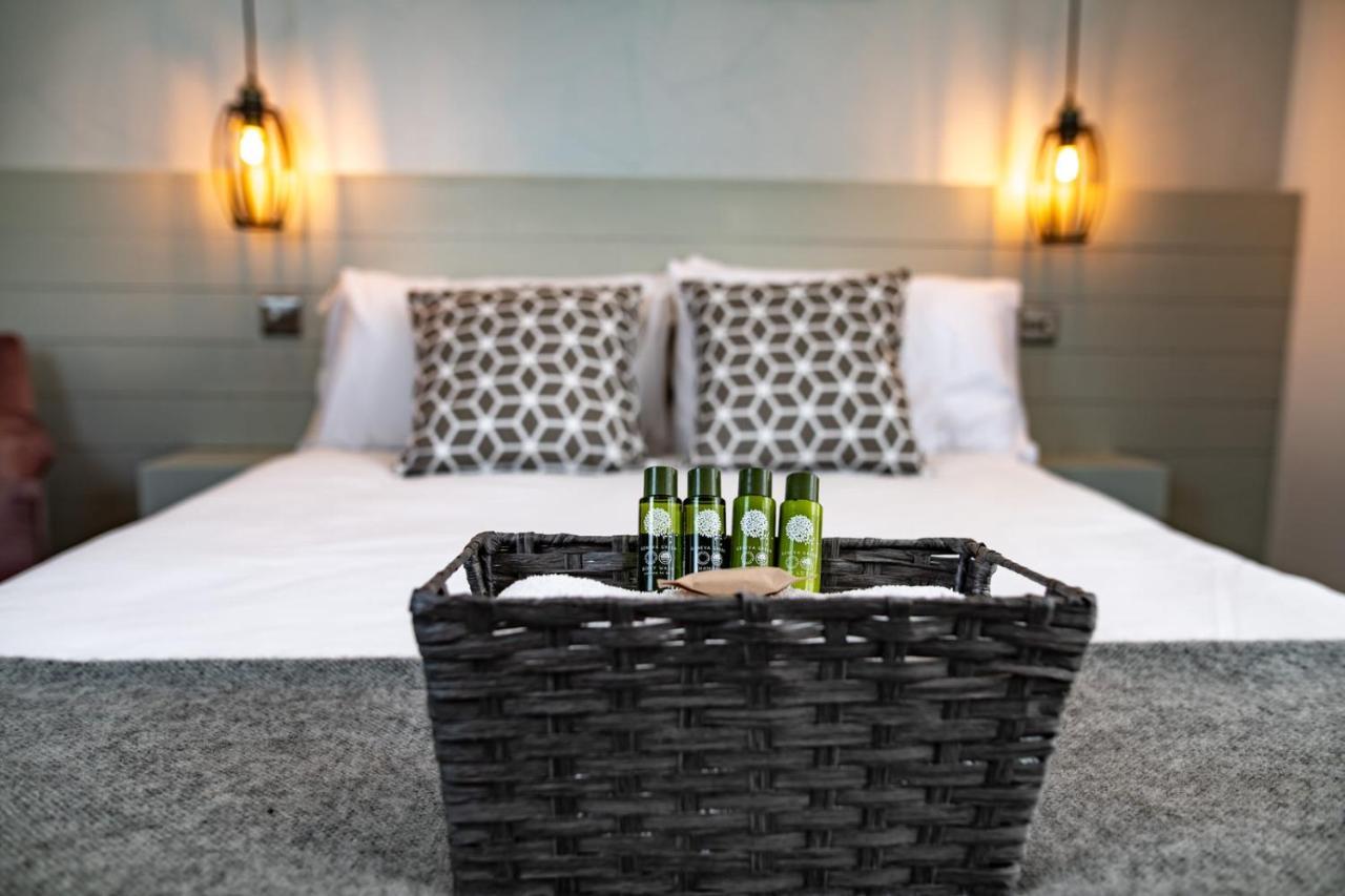 Nitehouse Apartment Reading Bagian luar foto